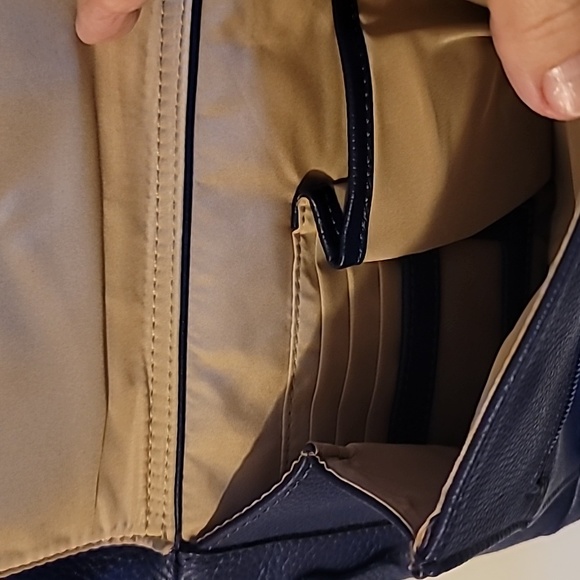 GIANI BERNINI Bag - NWOT - Picture 3 of 7